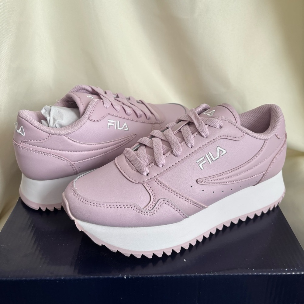 Fila Women's Purple Orbit Sneakers